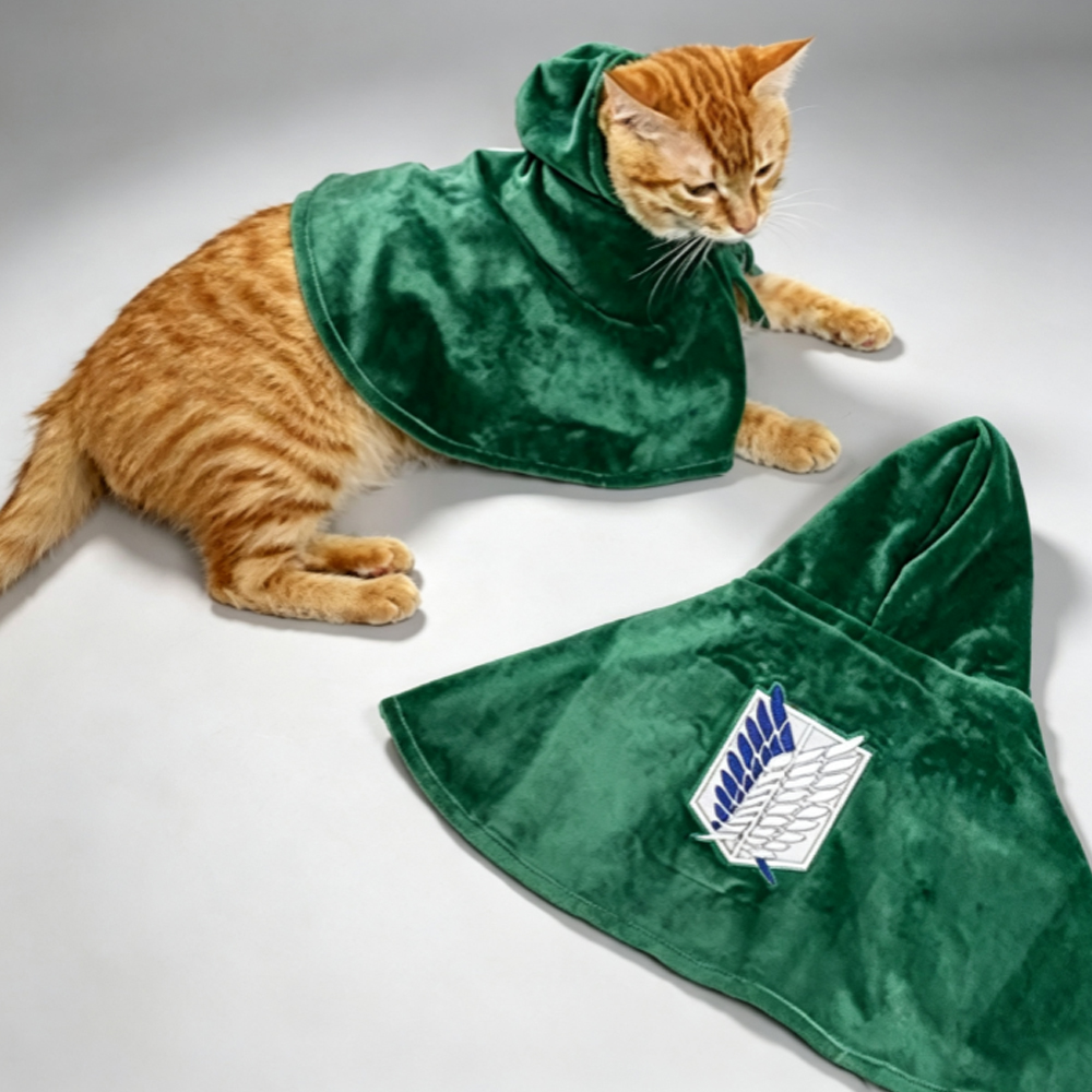Attack Titan Cloak - Çift Kanatlı Köpek Kedi Pelerini Anime